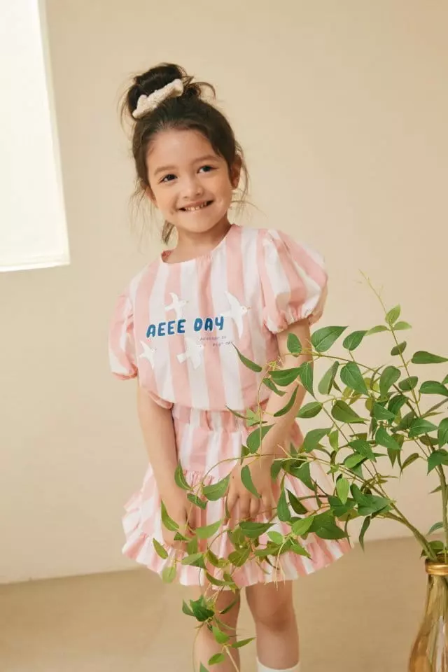 Aeeeday - Korean Children Fashion - #Kfashion4kids - Bud Stripes Two Piece - 7
