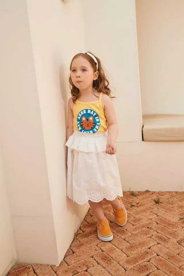 Aeeeday - Korean Children Fashion - #childofig - Tiger Stripes Sleeveless - 3