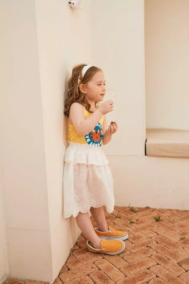 Aeeeday - Korean Children Fashion - #childofig - Embroidery Lace Skirt - 3