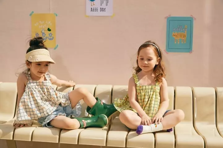 Aeeeday - Korean Children Fashion - #childrensboutique - Flower Frill Sleeveless - 7