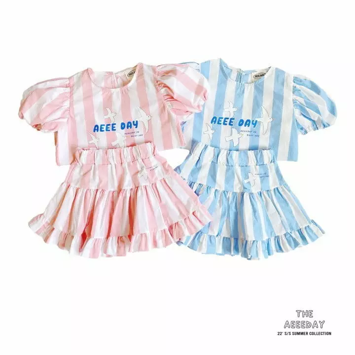 Aeeeday - Korean Children Fashion - #designkidswear - Bud Stripes Two Piece