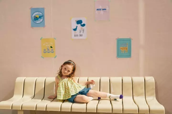 Aeeeday - Korean Children Fashion - #designkidswear - Flower Frill Sleeveless - 8