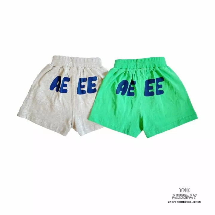 Aeeeday - Korean Children Fashion - #kidzfashiontrend - Friends Short Sleeves Top Bottom Set - 9