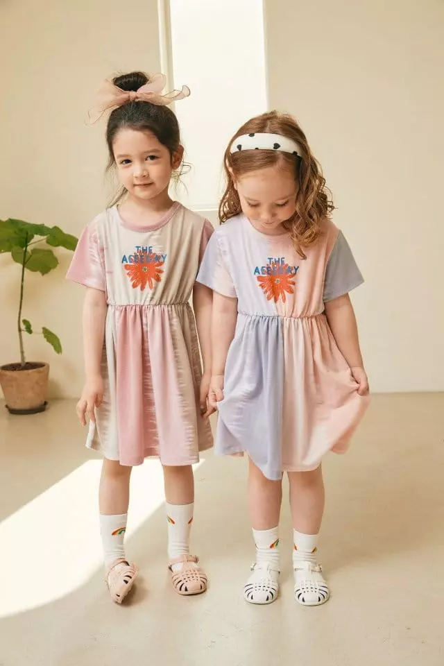 Aeeeday - Korean Children Fashion - #kidsstore - Qater Paint Flower One-piece - 4