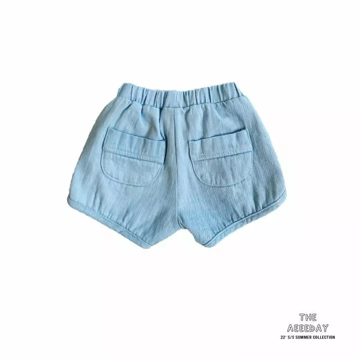 Aeeeday - Korean Children Fashion - #Kfashion4kids - Patch Denim Shorts - 4
