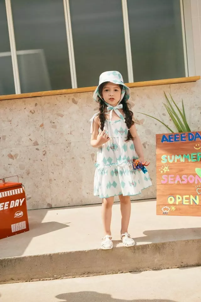 Aeeeday - Korean Children Fashion - #magicofchildhood - Argyle Sleeveless One-piece - 6