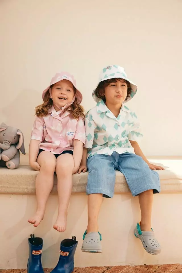 Aeeeday - Korean Children Fashion - #magicofchildhood - Argyle Y Collar Shirt - 3