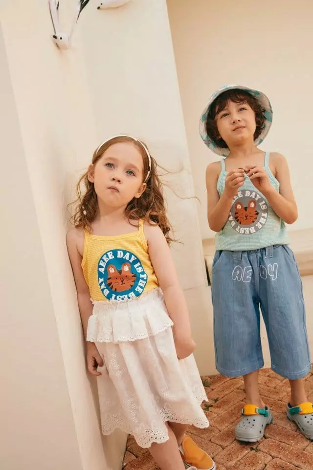 Aeeeday - Korean Children Fashion - #prettylittlegirls - Tiger Stripes Sleeveless - 2
