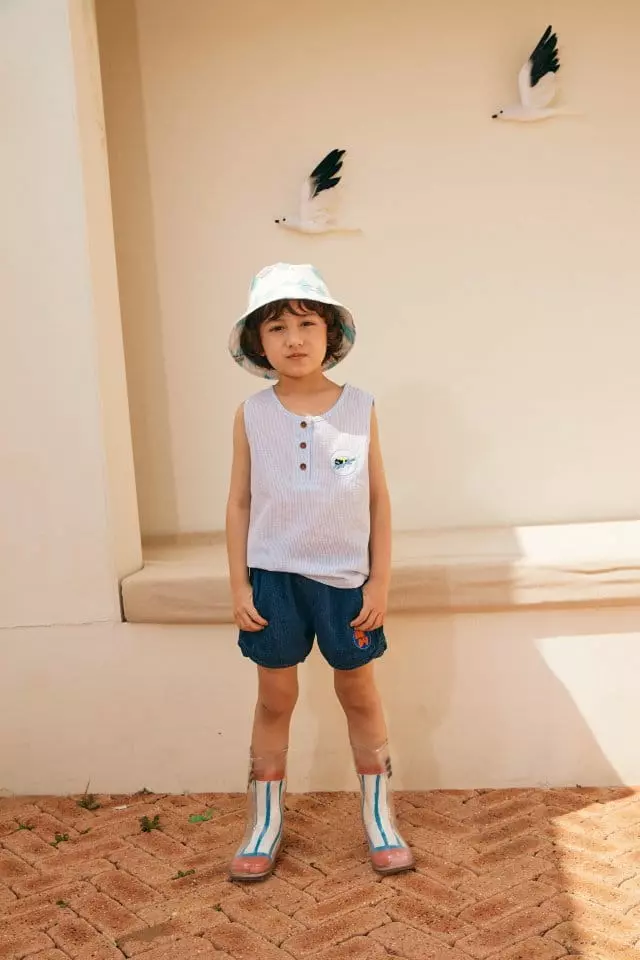 Aeeeday - Korean Children Fashion - #stylishchildhood - Patch Denim Shorts - 10