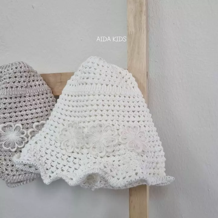 Aida - Korean Children Fashion - #kidzfashiontrend - Flower Knit Hat