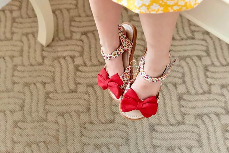Babyzzam - Korean Children Fashion - #fashionkids - Flower Ribbon Sandals - 4