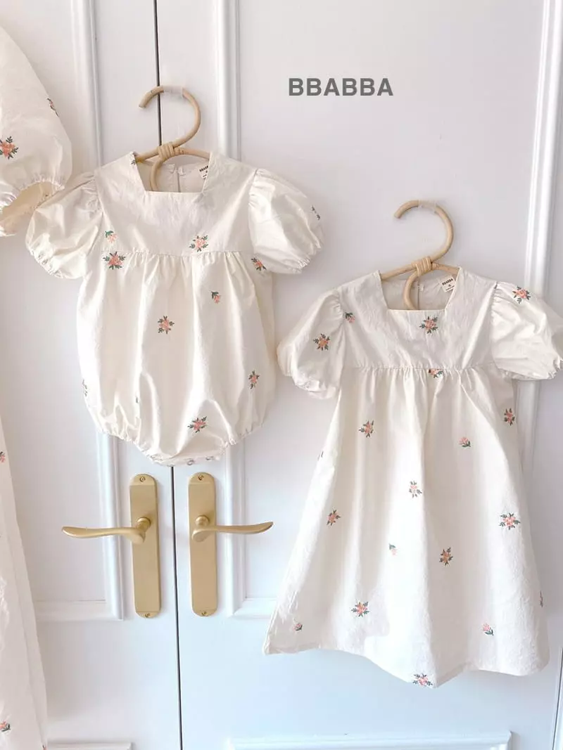 Bbabba - Korean Children Fashion - #kidsstore - Rielar Embroidery One-piece - 4