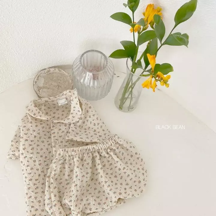 Black Bean - Korean Baby Fashion - #babyboutique - Bebe Flower Leaf Top Bottom Set - 3
