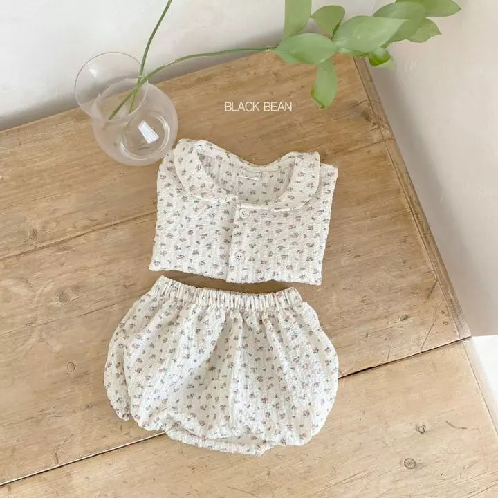 Black Bean - Korean Baby Fashion - #onlinebabyshop - Bebe Flower Leaf Top Bottom Set