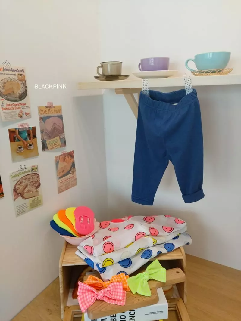 Black Pink - Korean Children Fashion - #discoveringself - Capri Cool Leggings - 12