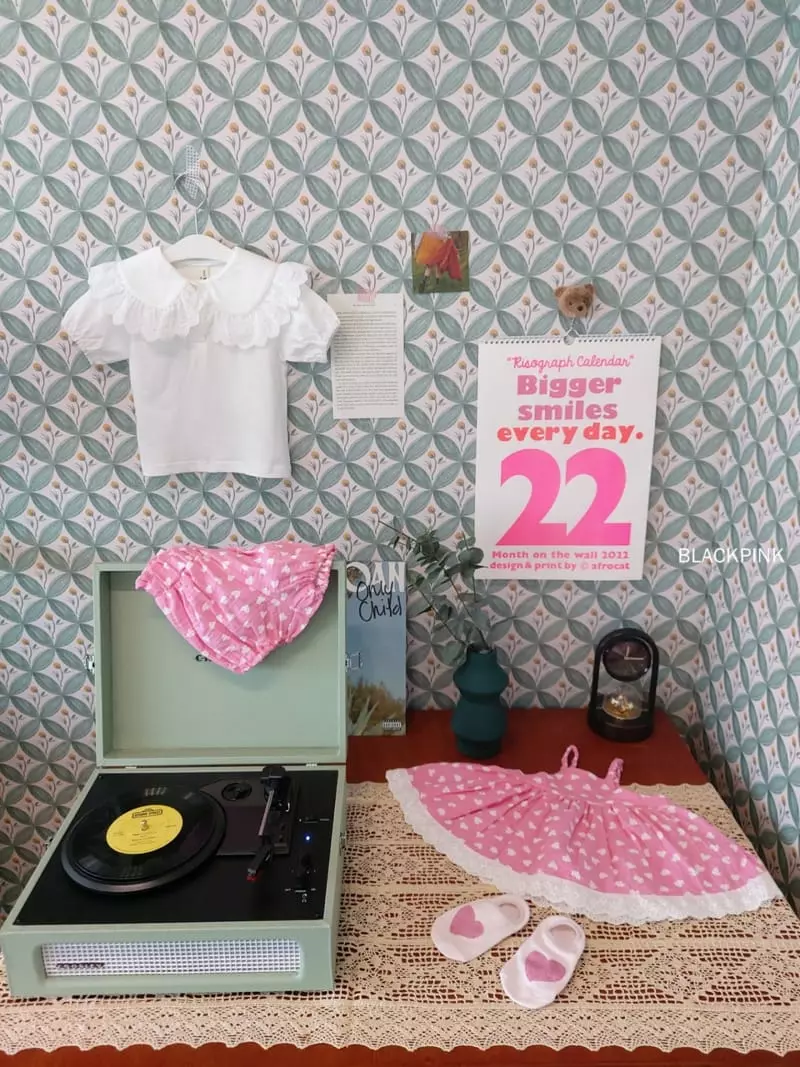 Black Pink - Korean Children Fashion - #kidsshorts - Big Collar Tee - 3
