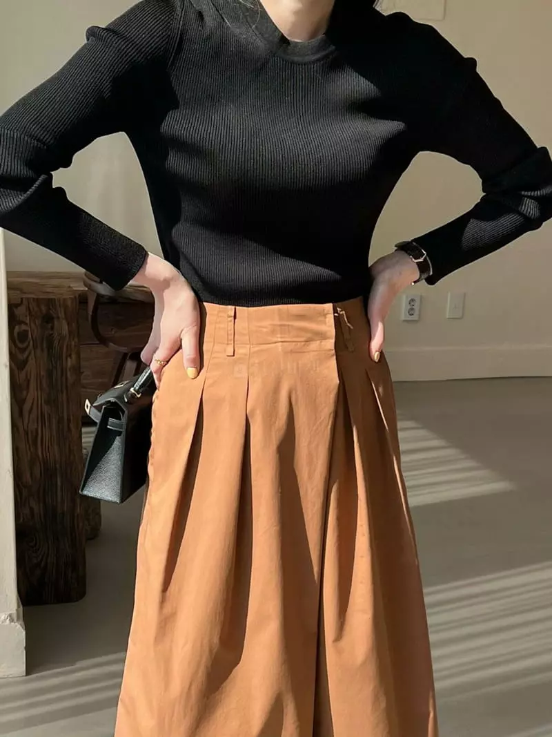 Bowen - Korean Women Fashion - #restrostyle - Summer Rib Knit - 2