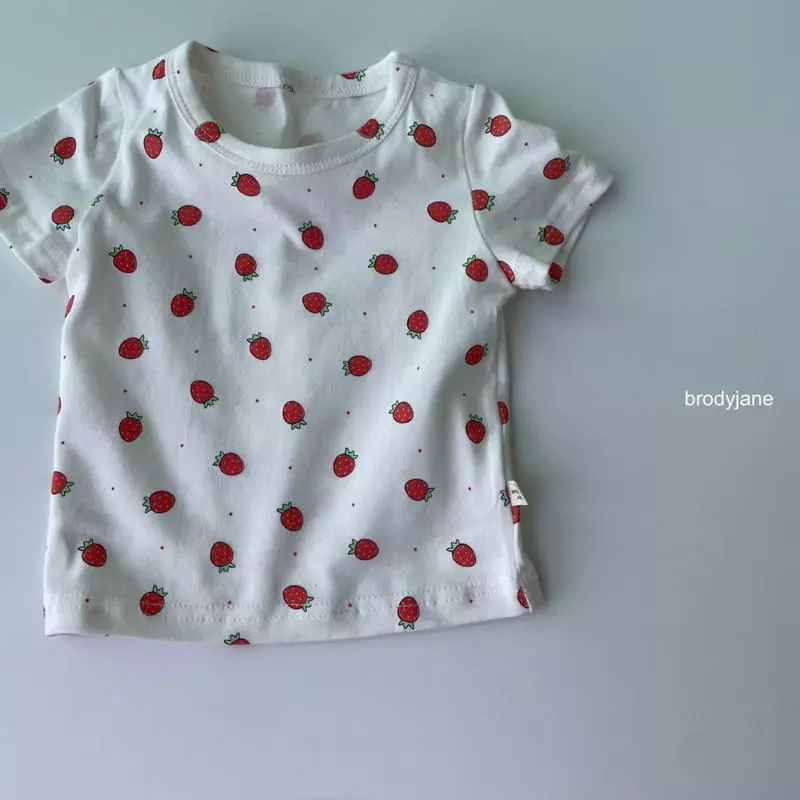 Brody Jane - Korean Baby Fashion - #babyoninstagram - Berry Easywear - 2
