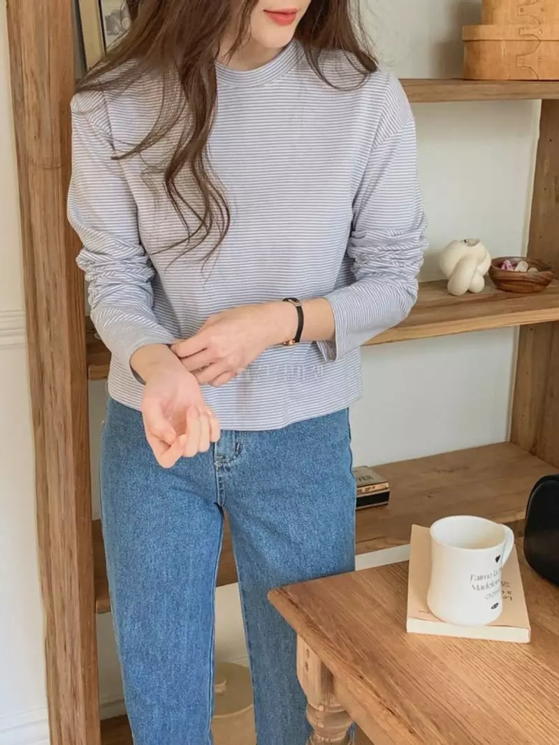 Chemi - Korean Women Fashion - #womensfashion - Pong Dang Stripes Tee - 2