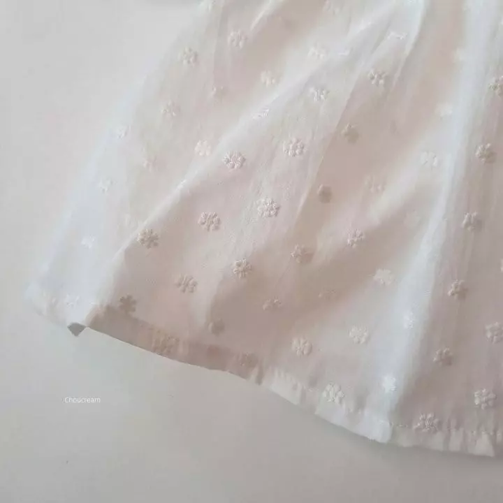 Choucream - Korean Baby Fashion - #babyboutiqueclothing - Flower Embroidery Frill Blouse - 11