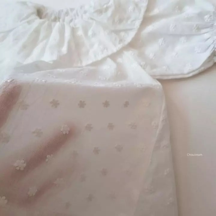 Choucream - Korean Baby Fashion - #babyoutfit - Flower Embroidery Frill Blouse - 5