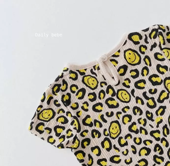 Daily Bebe - Korean Children Fashion - #childrensboutique - Leopard Smile Pleats Top Bottom Set - 4