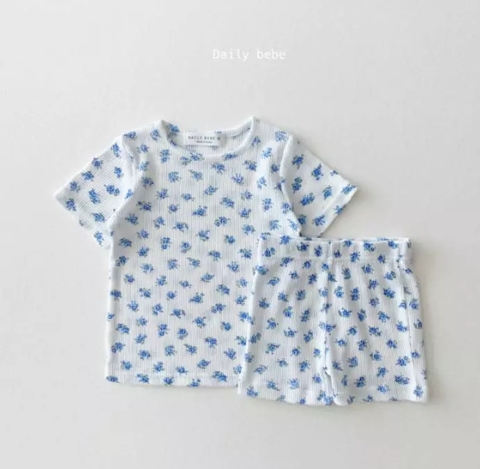 Daily Bebe - Korean Children Fashion - #discoveringself - Eyelet Easywear - 2