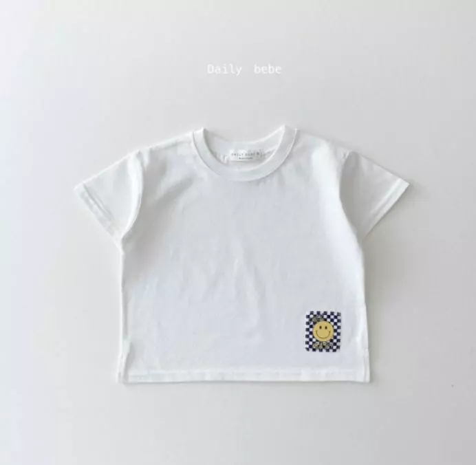 Daily Bebe - Korean Children Fashion - #fashionkids - Smile Patch Tee - 2