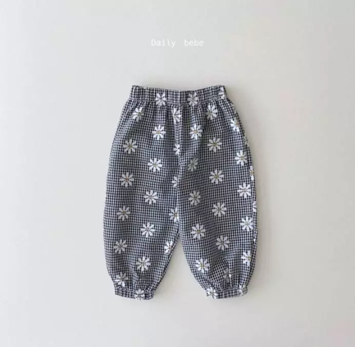 Daily Bebe - Korean Children Fashion - #kidsstore - Check Flower Pants - 5