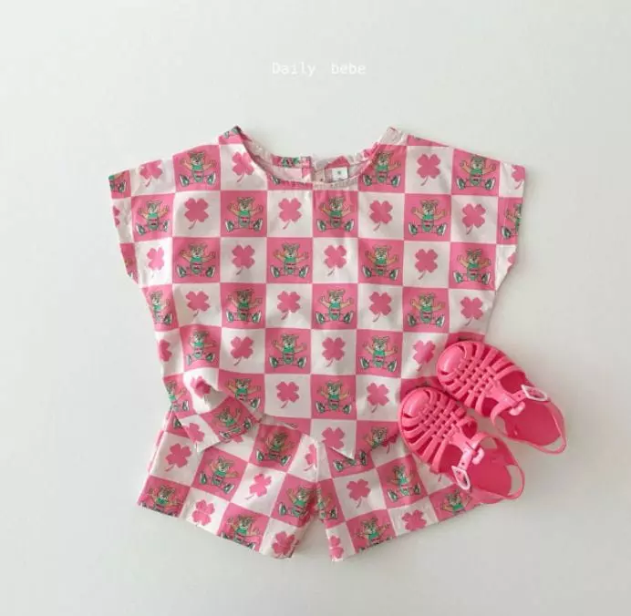 Daily Bebe - Korean Children Fashion - #kidzfashiontrend - Clover Top Bottom Set