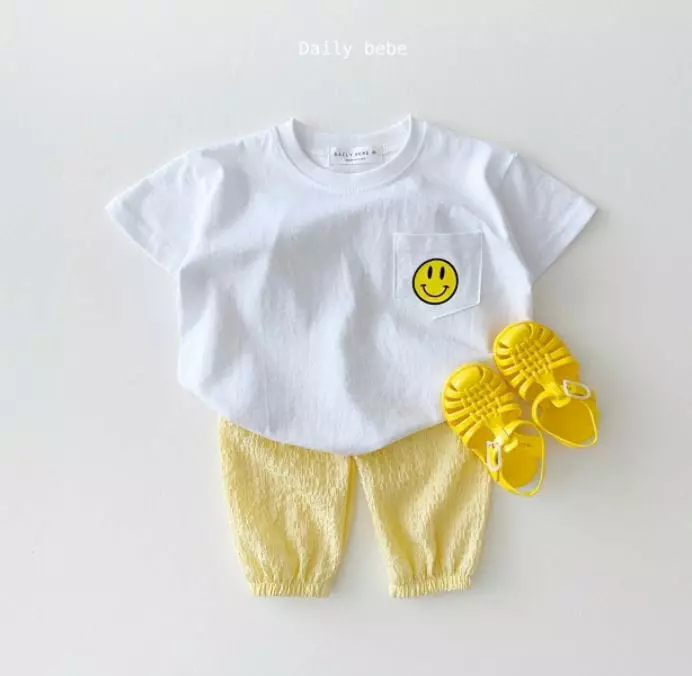 Daily Bebe - Korean Children Fashion - #littlefashionista - Pocket Smile Tee - 4