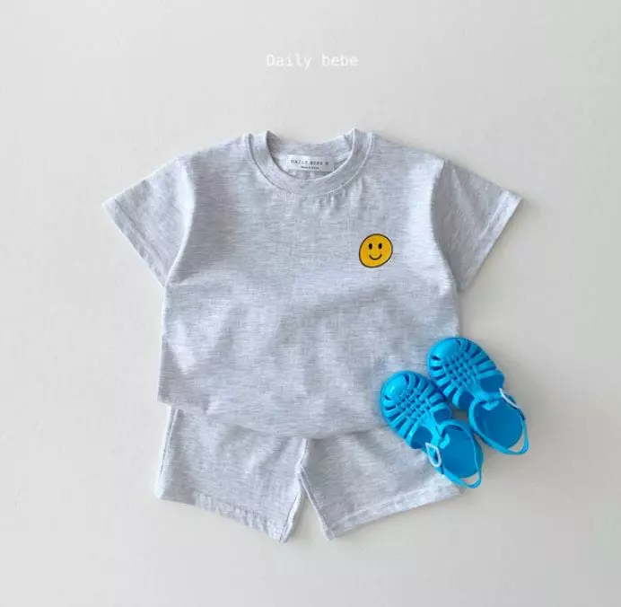 Daily Bebe - Korean Children Fashion - #prettylittlegirls - Ador Smile Top Bottom Set - 5
