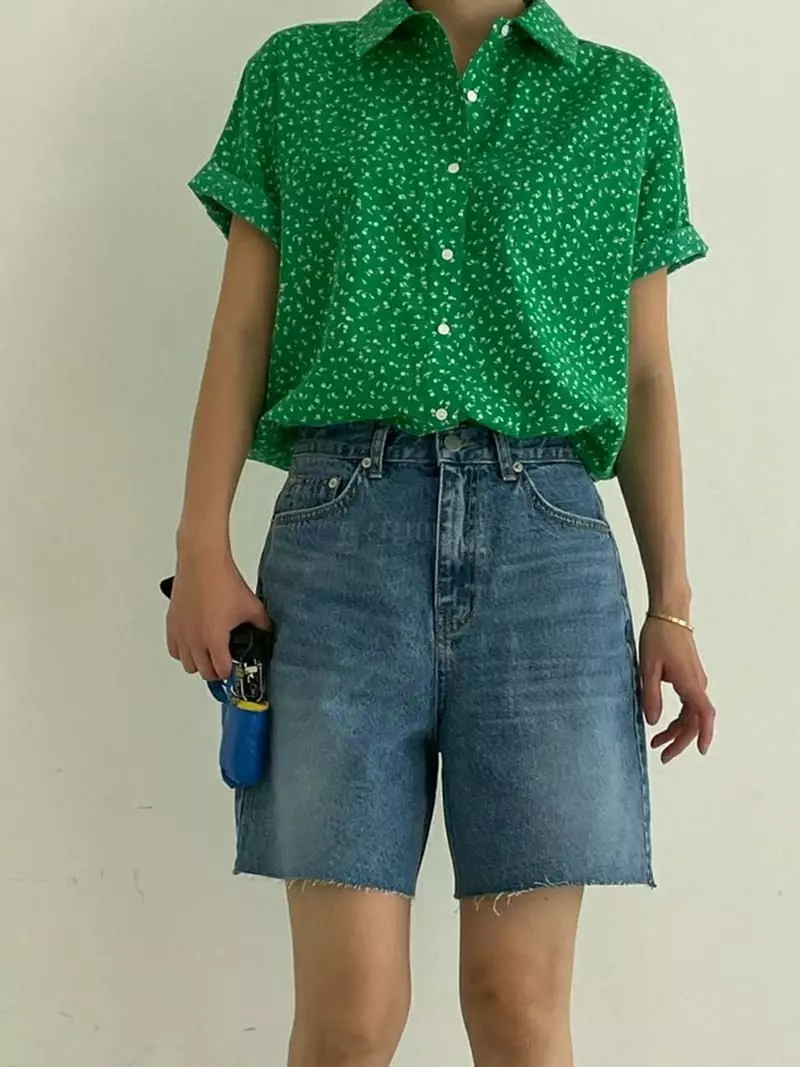 Fifty - Korean Women Fashion - #womensfashion - New Small Flower Blouse