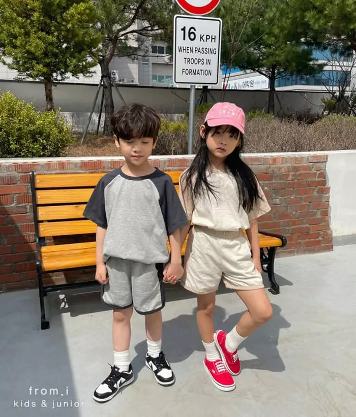 From I - Korean Children Fashion - #kidzfashiontrend - Raglan Top Bottom Set - 3
