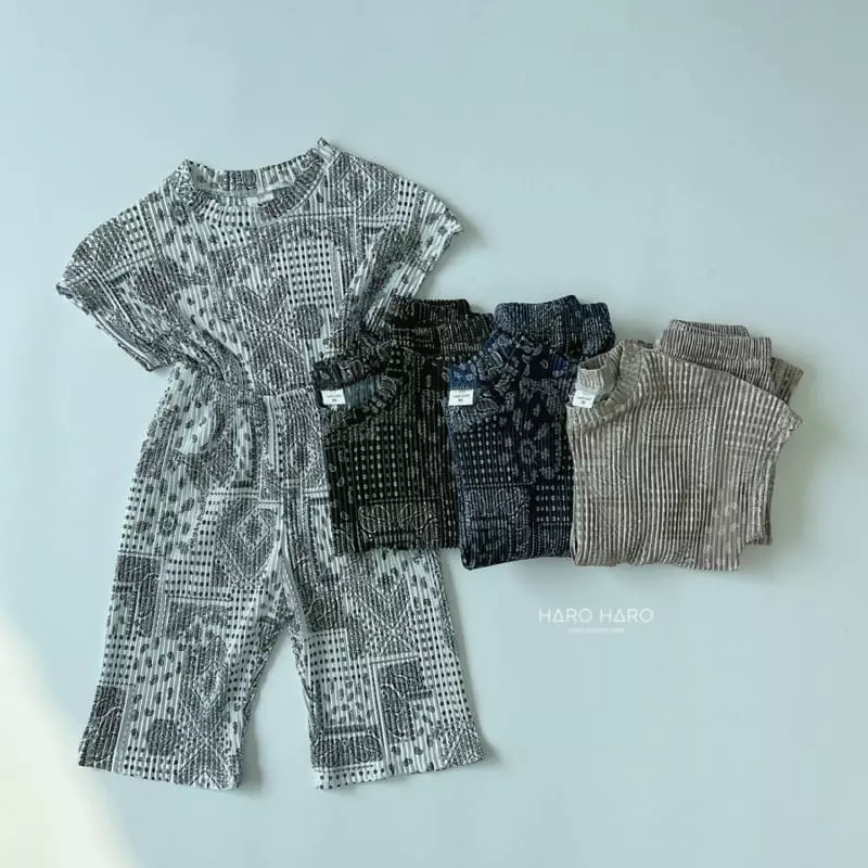 Haro Haro - Korean Children Fashion - #kidsstore - Paisely Pleats Top Bottom Set - 10