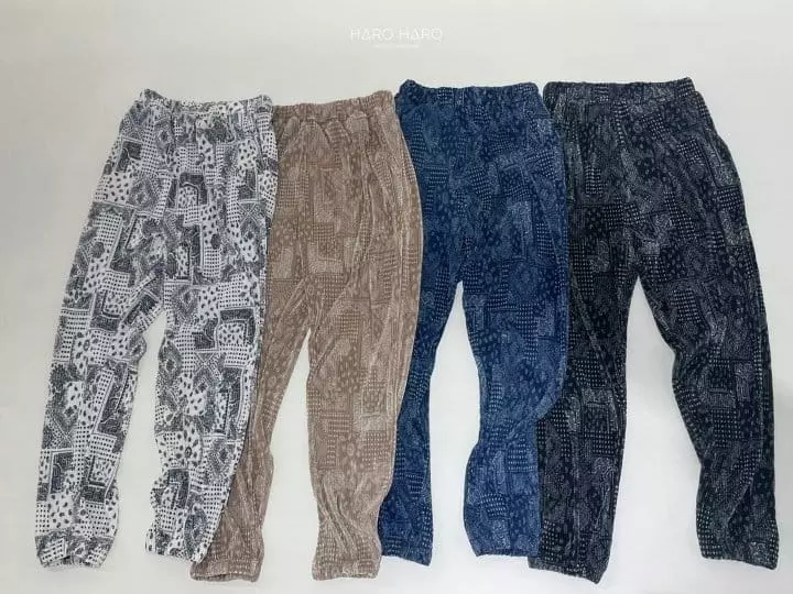 Haro Haro - Korean Women Fashion - #momslook - Bear Jogger Pants - 11