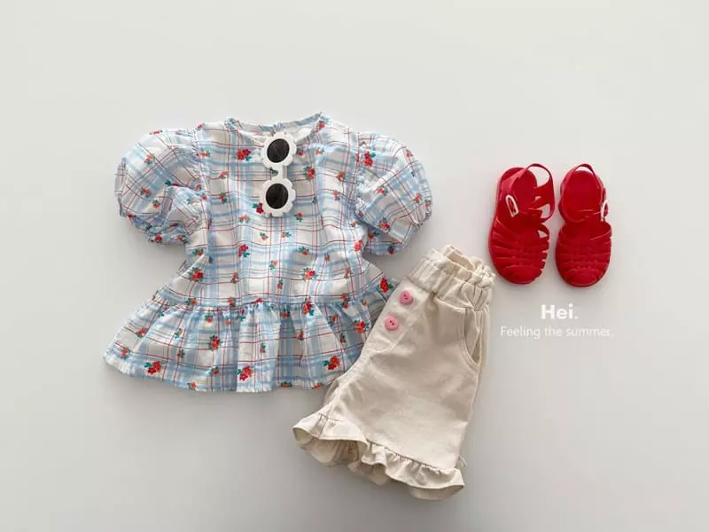 Hei - Korean Children Fashion - #littlefashionista - Heart Frill Pants - 10