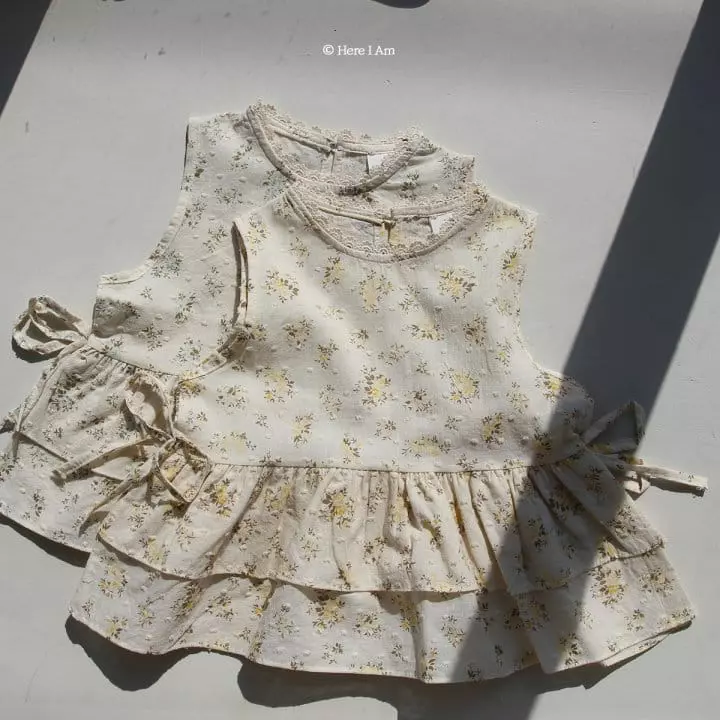 Here I Am - Korean Children Fashion - #littlefashionista - Lev Frill Top Bottom Set - 8