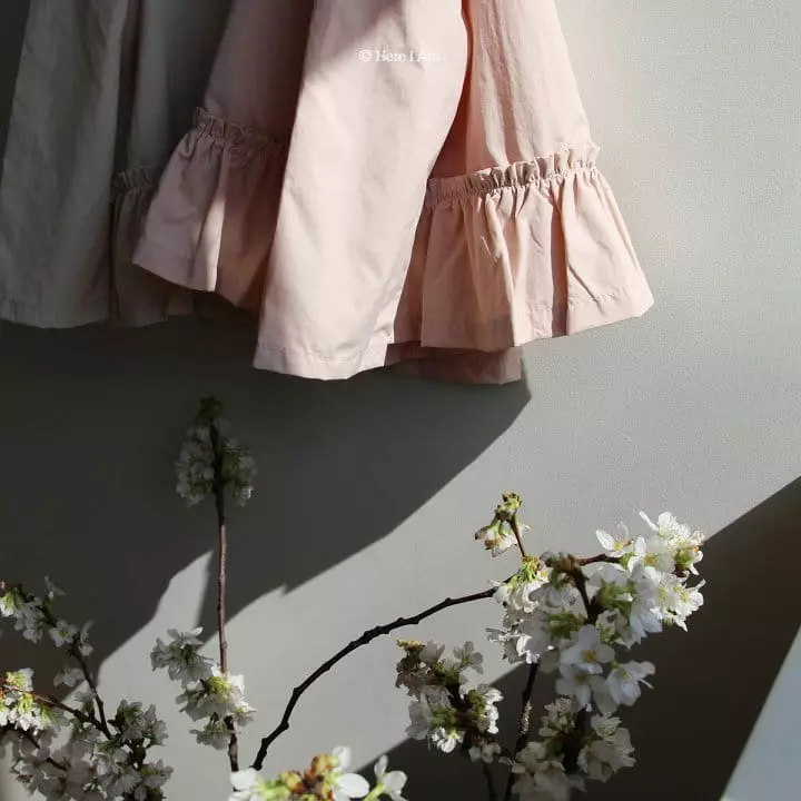 Here I Am - Korean Children Fashion - #littlefashionista - Rose Shirring Anorak Jumper - 7