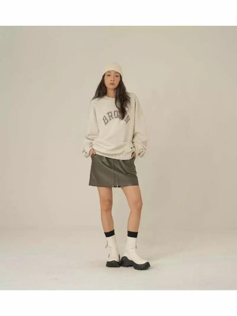 Howl - Korean Women Fashion - #momslook - Leather Short Skrit - 3