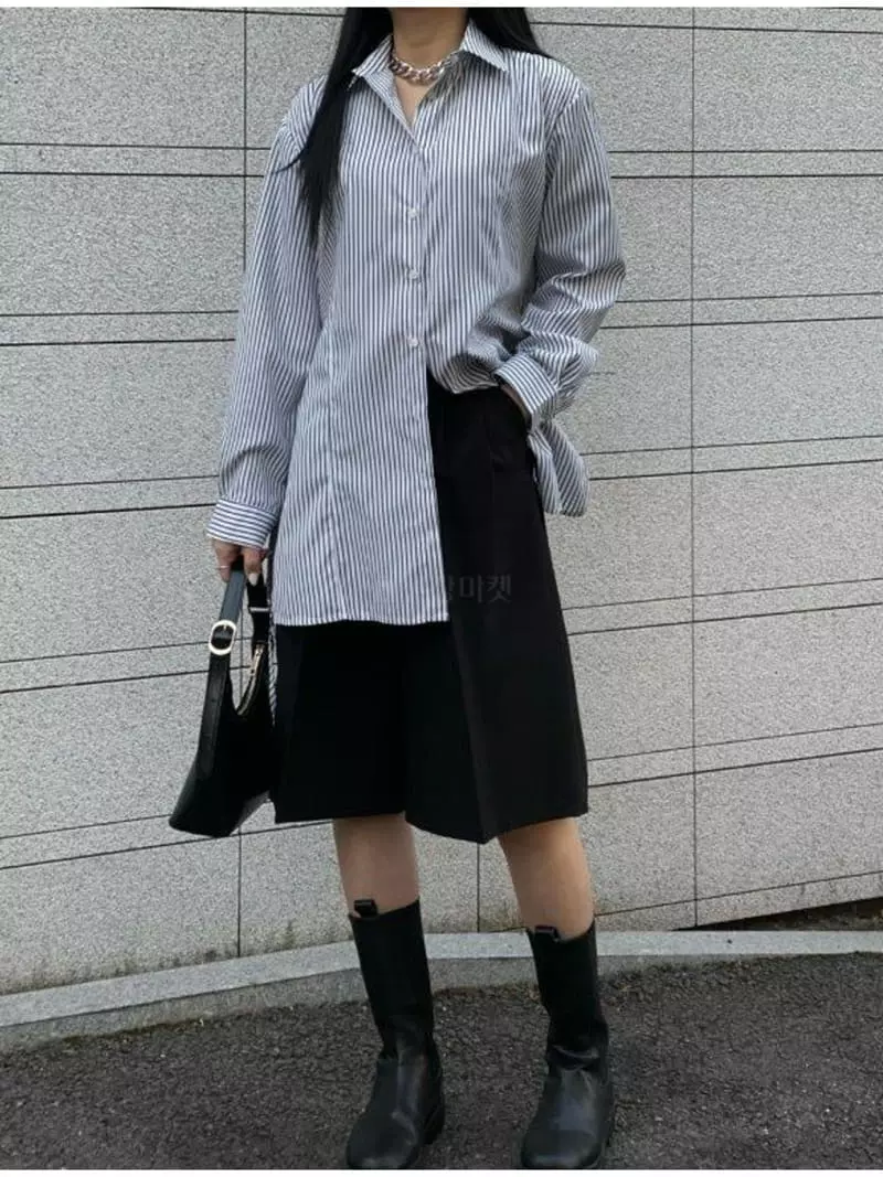 Howl - Korean Women Fashion - #momslook - Slit Stripes Shirt