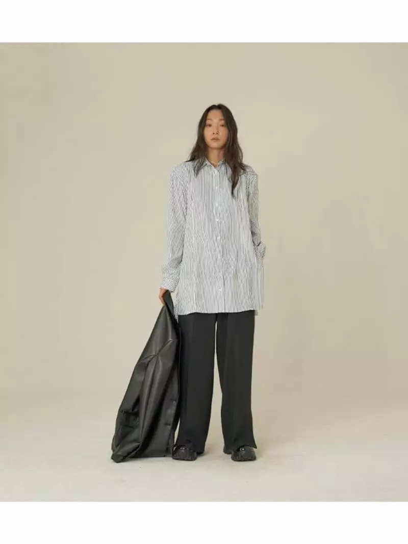 Howl - Korean Women Fashion - #momslook - Slit Stripes Shirt - 3