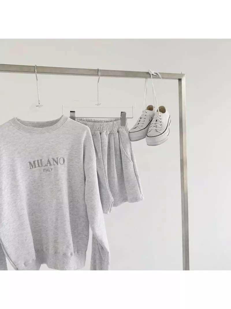 Howl - Korean Women Fashion - #momslook - Milano Sweatshirt - 3