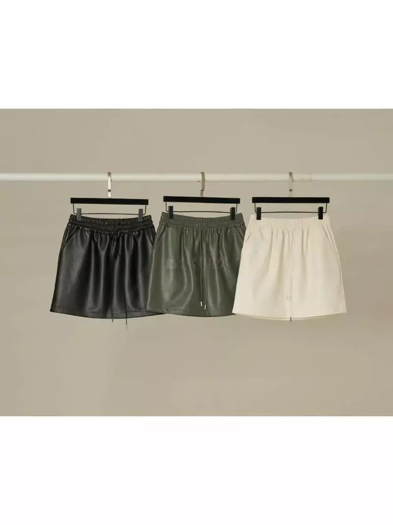 Howl - Korean Women Fashion - #momslook - Leather Short Skrit - 4