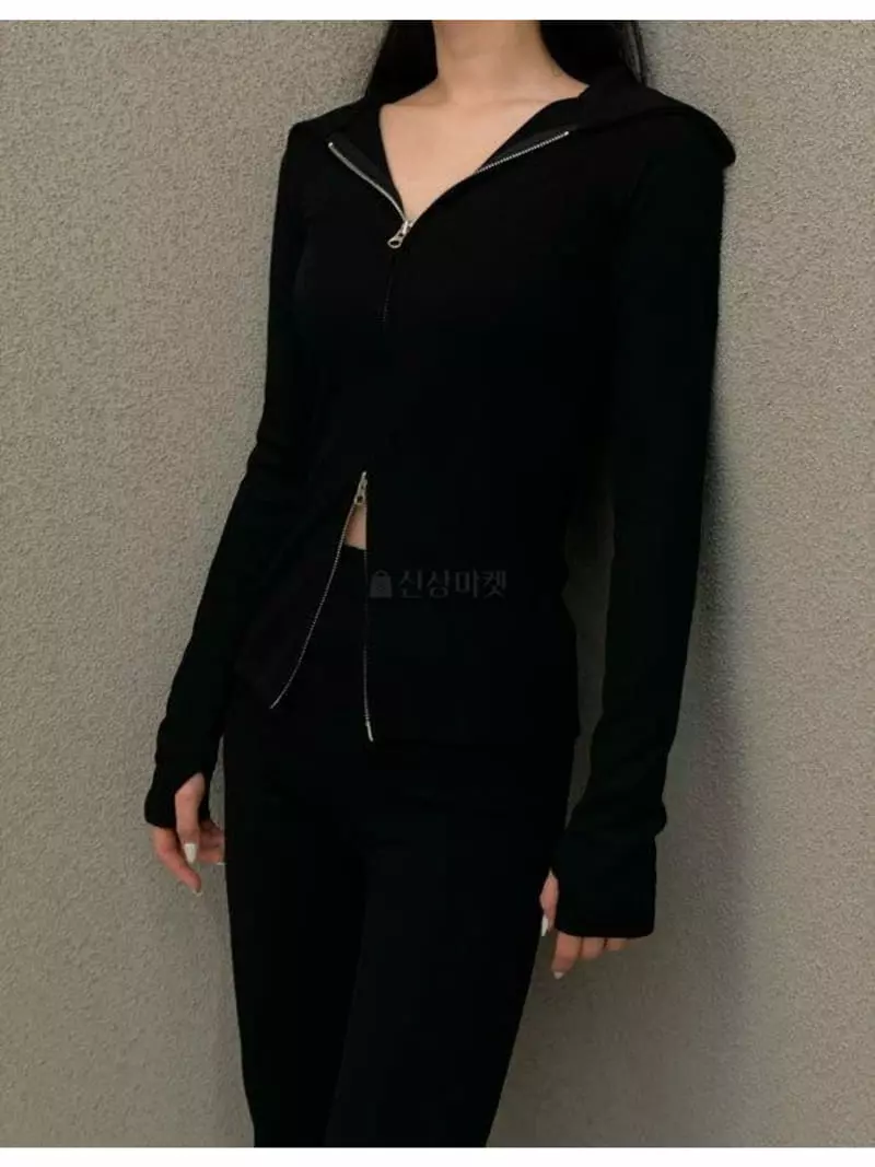 Howl - Korean Women Fashion - #womensfashion - Rib Over Collar Zip-up
