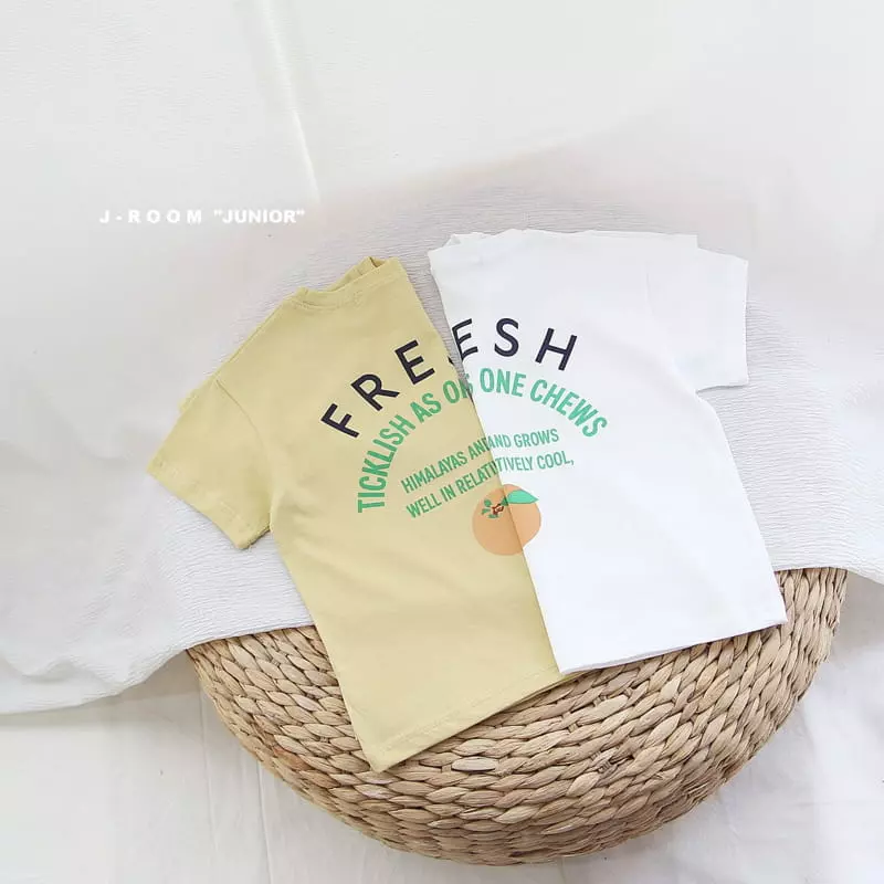 J-Room - Korean Children Fashion - #childofig - Orange Paint White Tee - 2
