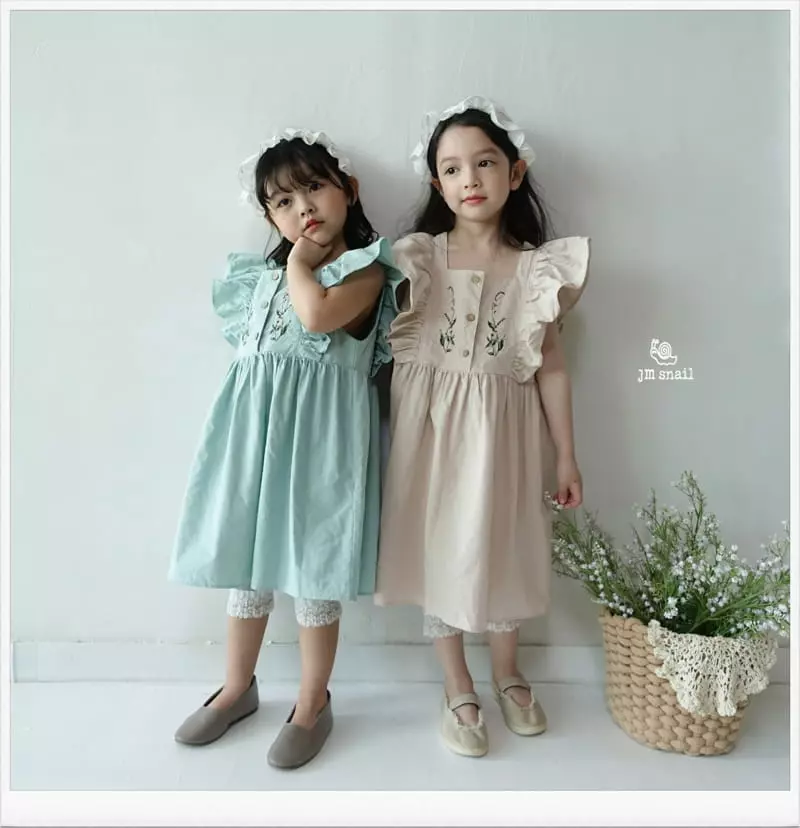 JM Snail - Korean Children Fashion - #childrensboutique - Flower Embrodiery Sleeveless One-piece - 9