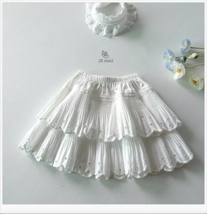 JM Snail - Korean Children Fashion - #discoveringself - Scalap Embroidery Wrinkle Skirt - 5