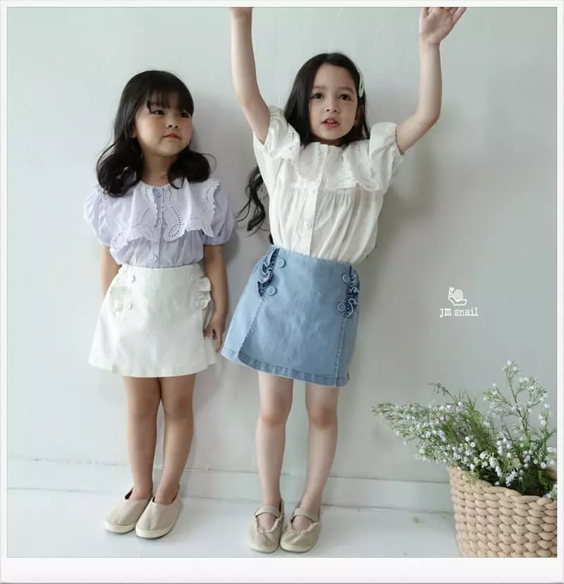 JM Snail - Korean Children Fashion - #kidsstore - Embroidery Short Sleeves Blouse - 9