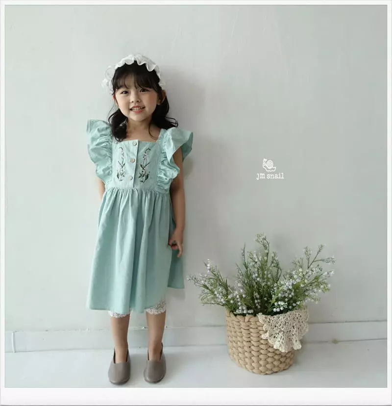 JM Snail - Korean Children Fashion - #stylishchildhood - Flower Embrodiery Sleeveless One-piece - 7